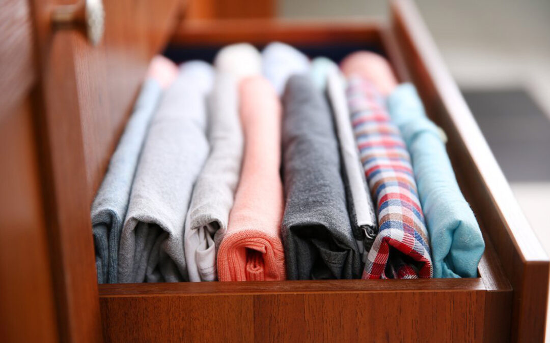 ¿Cómo guardo la ropa de verano para mantenerla bien?